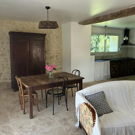 Holiday home L Etable A Bois Trelissac